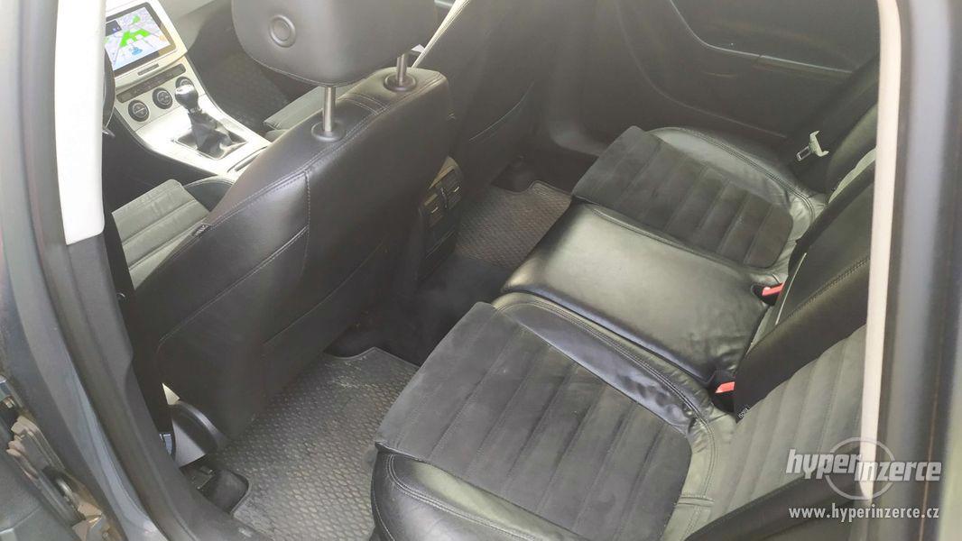 Volkswagen Passat Variant Highline - foto 6