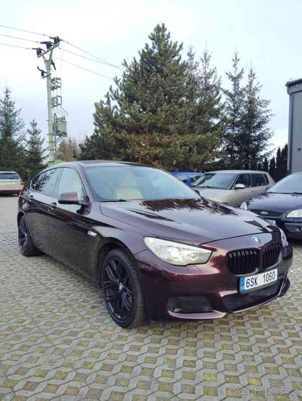 BMW Řada 5 550i GT F07 - foto 10