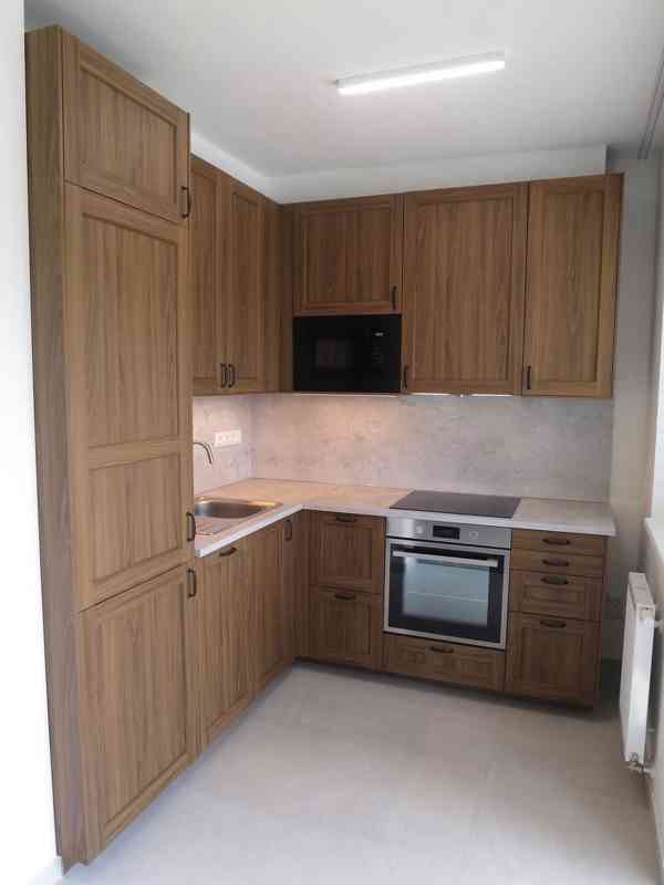 Nový 2+kk (64 m² + lodžie 8,4 m²) s klimatizací, Hustopeče - foto 4