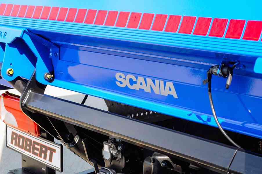 SCANIA P250 VALNÍK S PLACHTOU 18-PALETOVÝ HYDRAULICKÉ ČELO - foto 27