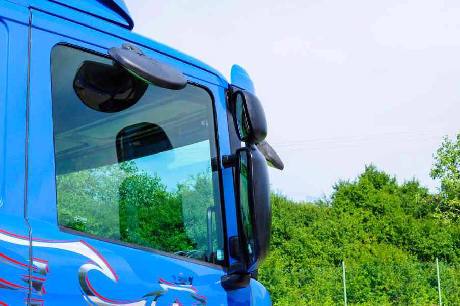 SCANIA P250 VALNÍK S PLACHTOU 18-PALETOVÝ HYDRAULICKÉ ČELO - foto 11