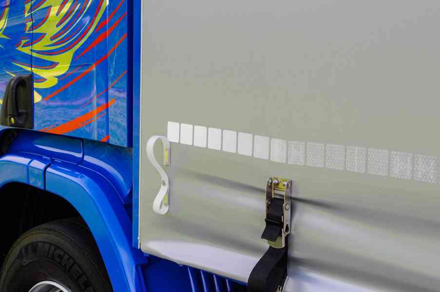 SCANIA P250 VALNÍK S PLACHTOU 18-PALETOVÝ HYDRAULICKÉ ČELO - foto 36