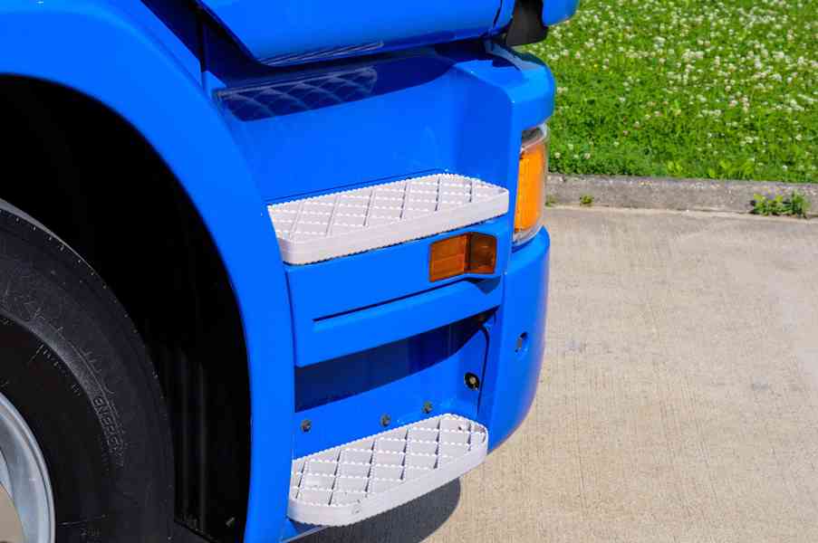 SCANIA P250 VALNÍK S PLACHTOU 18-PALETOVÝ HYDRAULICKÉ ČELO - foto 8