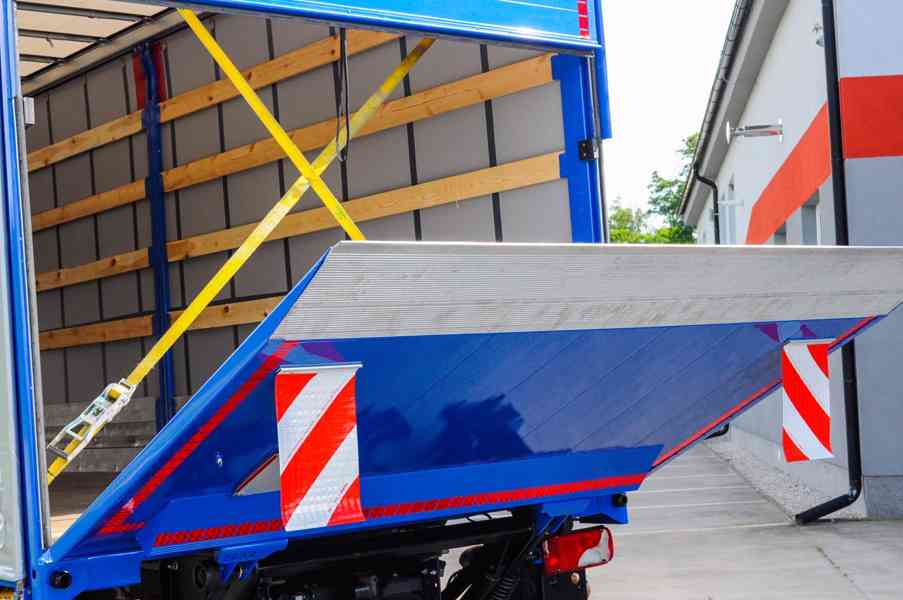 SCANIA P250 VALNÍK S PLACHTOU 18-PALETOVÝ HYDRAULICKÉ ČELO - foto 100