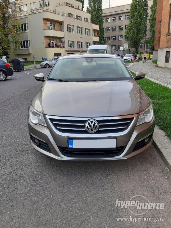 Volkswagen Passat CC Sport, kožený interiér - foto 2