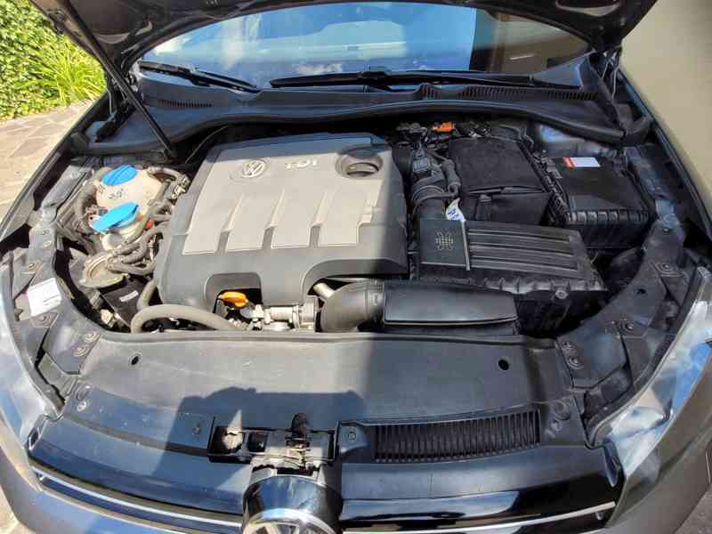 Volkswagen Golf 6  Variant 1.6 TDI  - foto 17