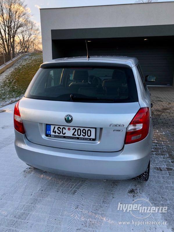 PRODÁM ŠKODA FABIA II facelift, 1.6 TDI, R.V.2011 55KW - foto 3