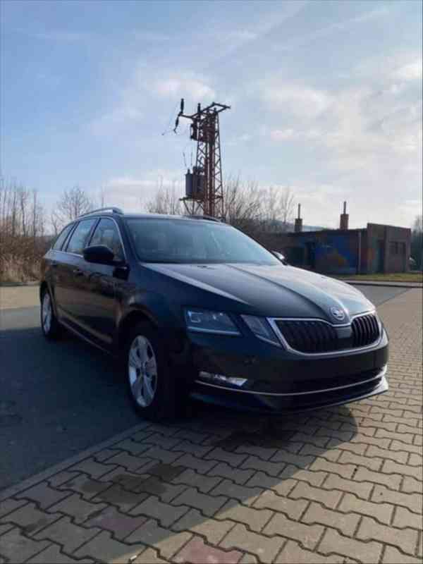 Škoda Octavia 2,0   Facelift 2020 - foto 3