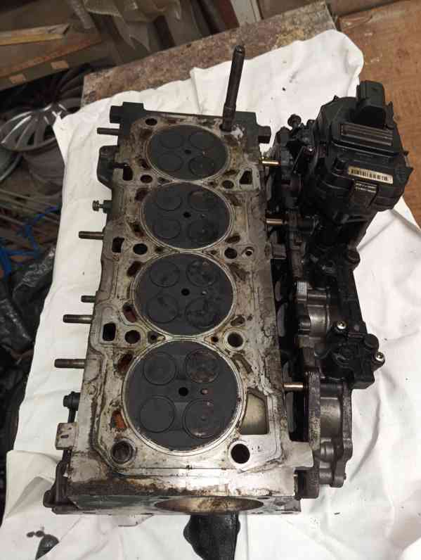 Prodám náhradní díly na Alfa  Romeo 159 JTD  1. část. - foto 3