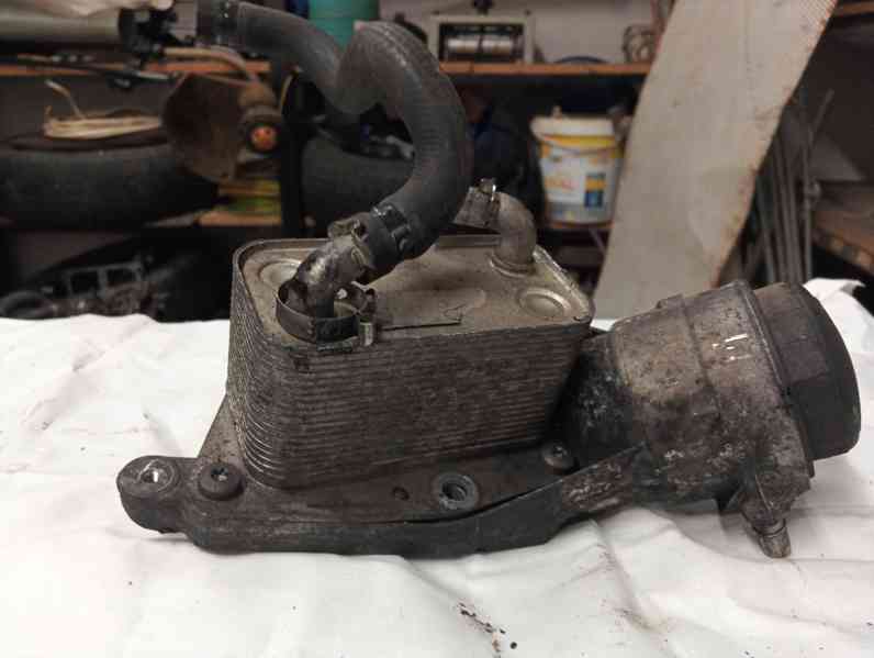 Prodám náhradní díly na Alfa  Romeo 159 JTD  1. část. - foto 18