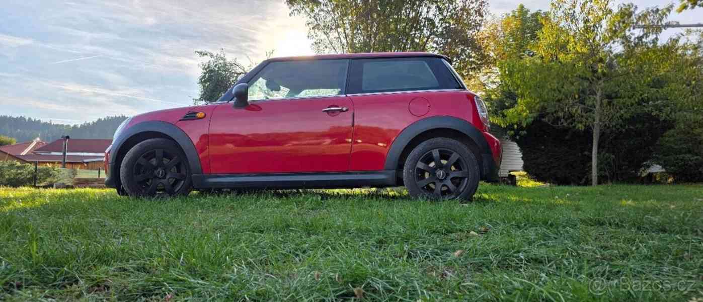 Mini Cooper 1,6   one - foto 10