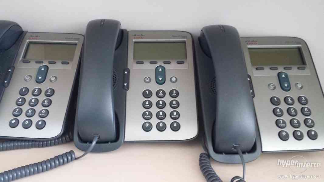 Prodám CISCO IP PHONE 7906 – stolní telefon - foto 2
