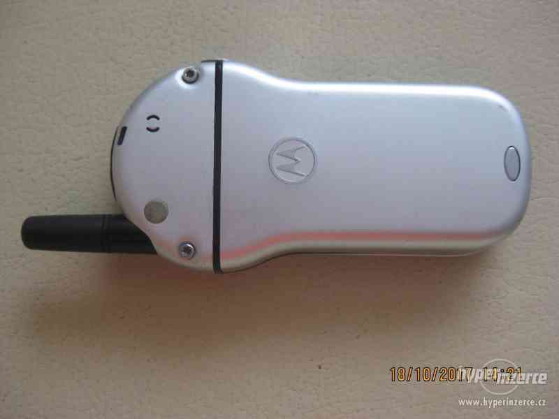 Motorola V70 - RARITA z r.2002, cena od 450,-Kč - foto 23