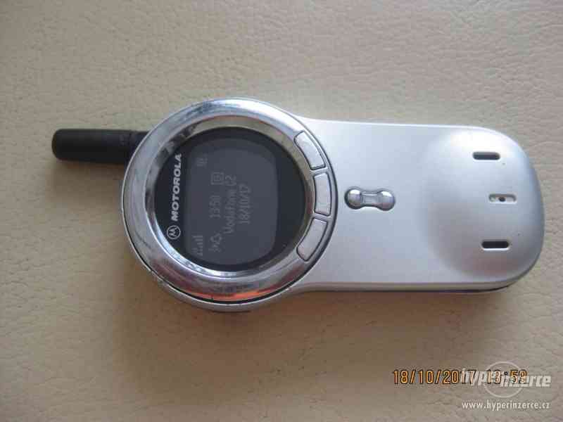 Motorola V70 - RARITA z r.2002, cena od 450,-Kč - foto 27