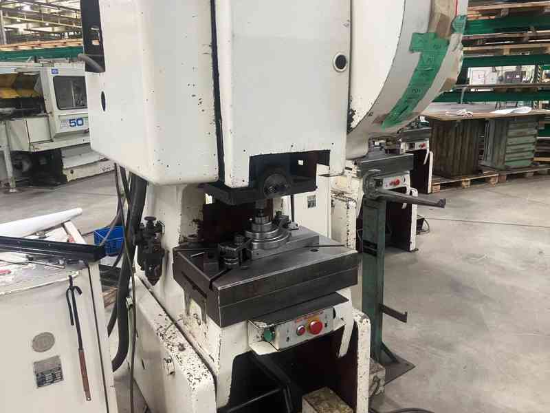 Použité excentrické lisy LEN 25 C, r. v. 1978, 1979, 1980 - foto 2