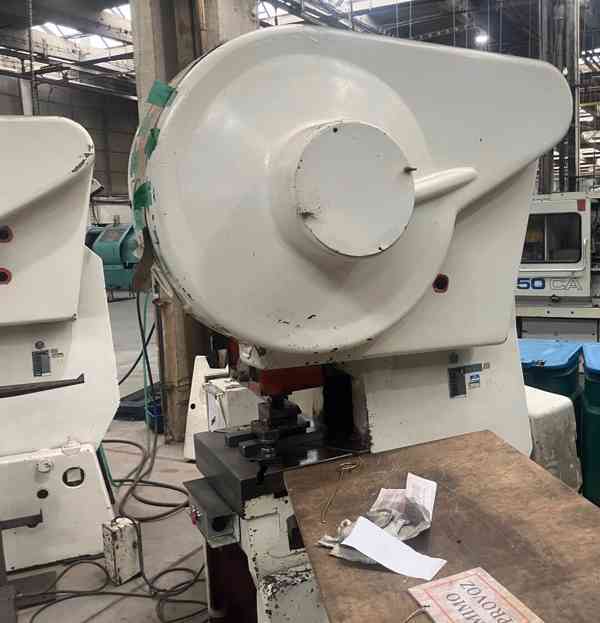 Použité excentrické lisy LEN 25 C, r. v. 1978, 1979, 1980 - foto 6