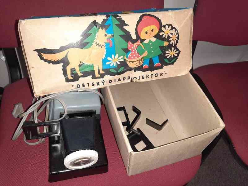 Retro promítačka DIAX3 originál krabice Chemoplast - foto 3