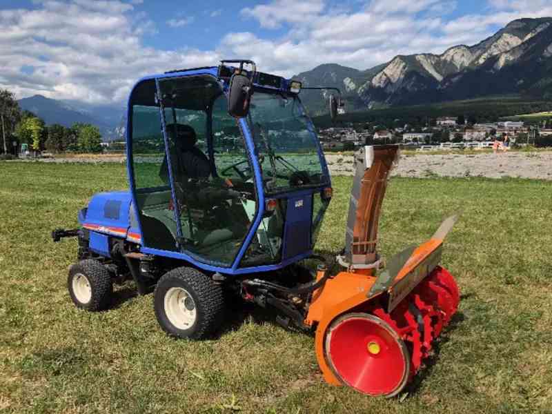 Traktor pro komunální vozidla Iseki SF 370 - foto 2