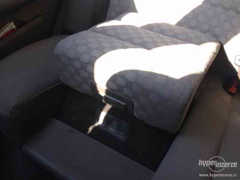 AUDI A6 quattro, 132kW,manual 6rychl, integ. dětská sedačka - foto 8