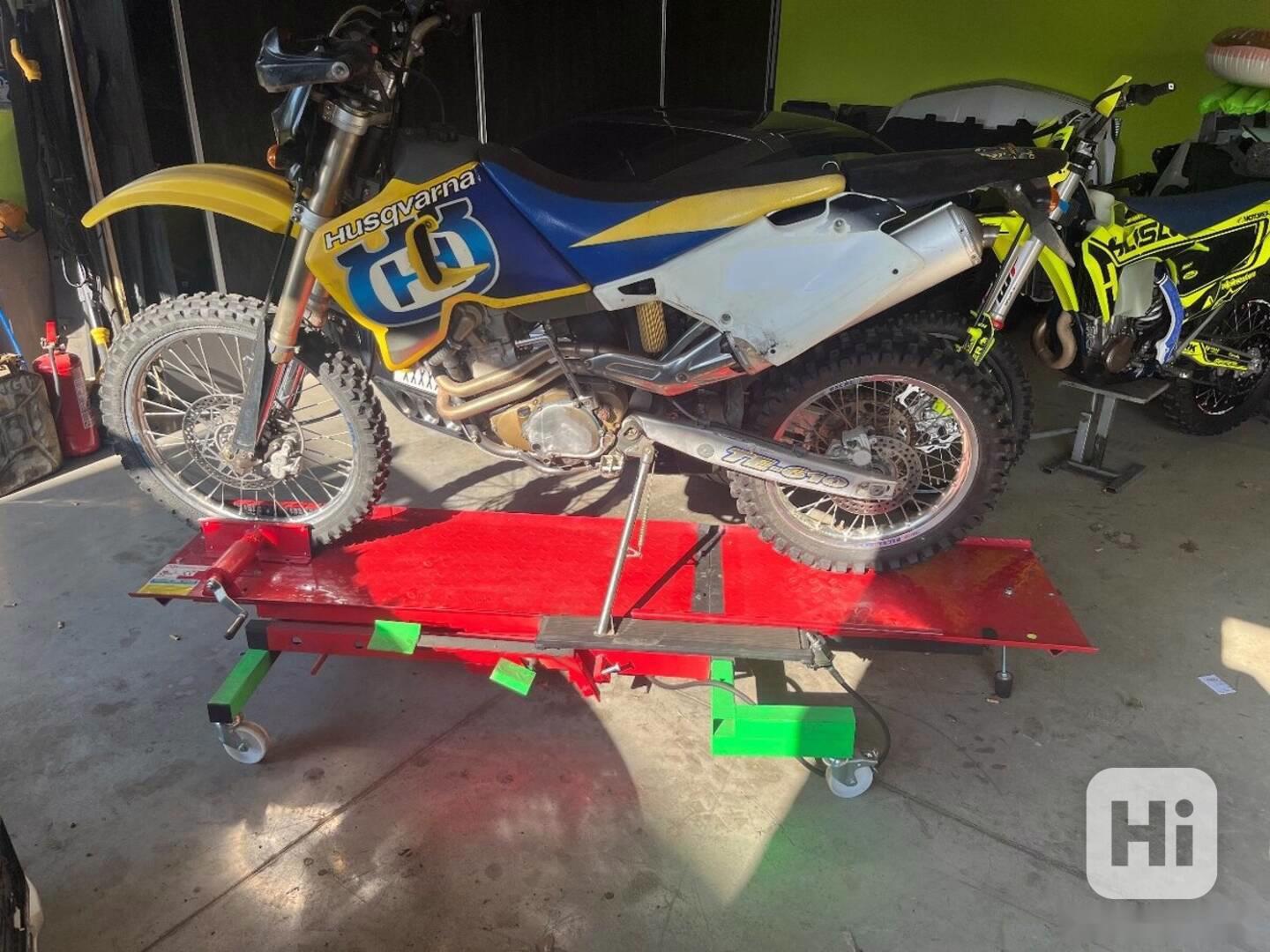 Zvedák na motorku 360kg - foto 1