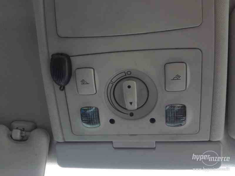 AUDI A6 1,9TDI 81KW, KOMBI, KLIMATRONIC - foto 12
