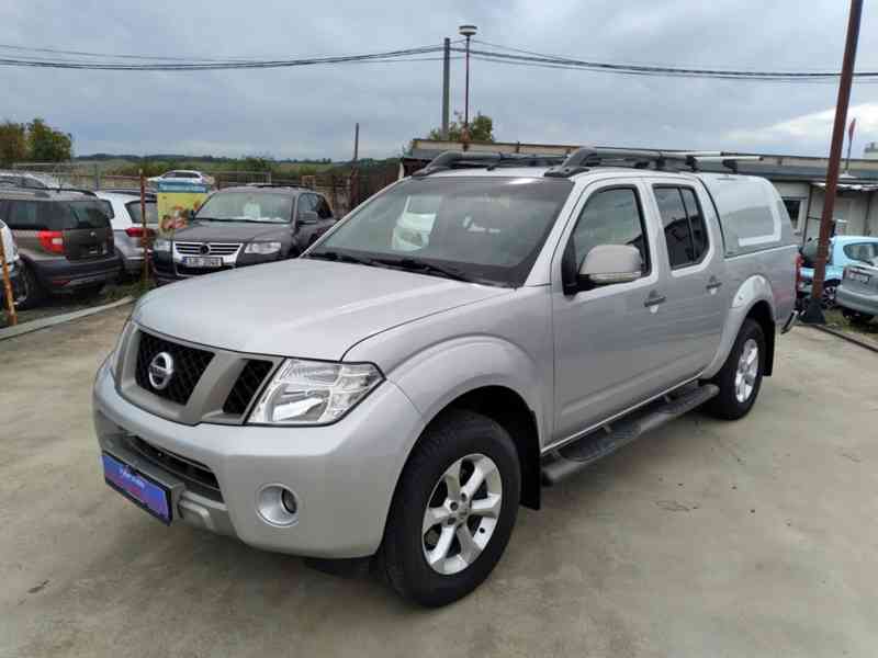 NISSAN NAVARA 2.5 dCi 140kW 4x4 MANUÁL DOUBLE CAB - foto 3