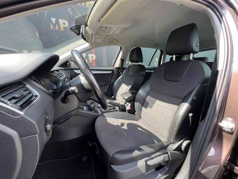 Škoda Octavia,  III 2.0 TDi Elegance, Navi - foto 10