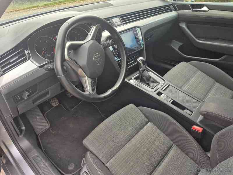Volkswagen Passat 2,0   TDI 110KW r 2022 Business - foto 9