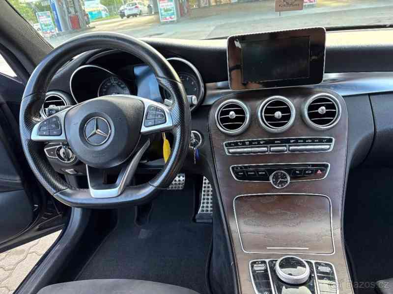 Mercedes-Benz Třídy C 250i coupe - foto 9