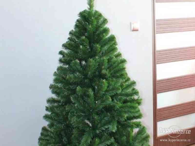 Umělý vánoční stromek Jedle LUX 180 cm- - foto 2
