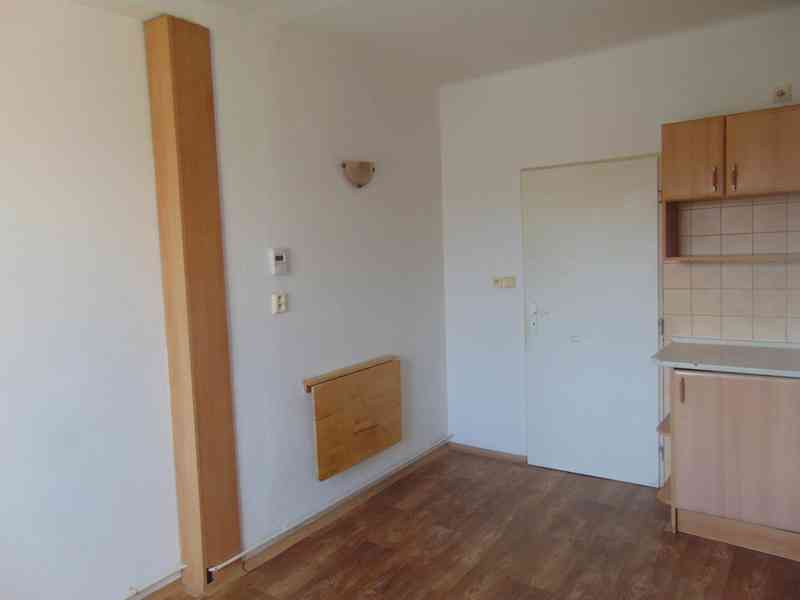 Pronájem byty 1+kk, 19 m² - Skuteč - foto 5