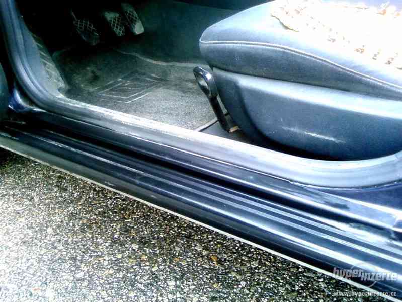 prodam spolehlivé a levné auto - foto 7