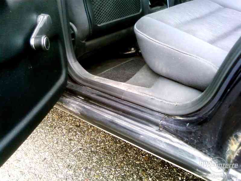 prodam spolehlivé a levné auto - foto 8