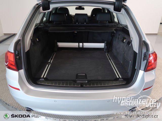 BMW Řada 5 D / 230 kW X-Drive Touring 3.0, nafta, automat,  2012, navigace, kůže - foto 7