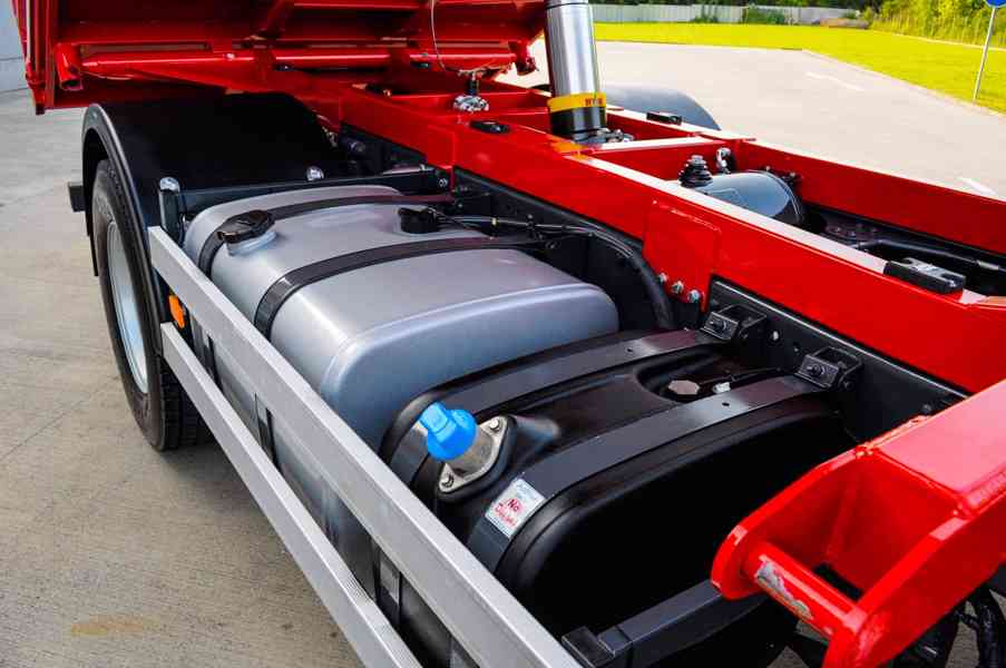 MERCEDES BENZ AXOR 1829 TŘÍSTRANNÝ SKLÁPĚČ - VYKLÁPĚČ EURO5 - foto 71