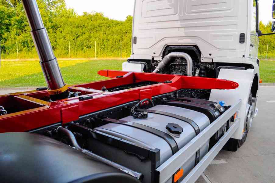 MERCEDES BENZ AXOR 1829 TŘÍSTRANNÝ SKLÁPĚČ - VYKLÁPĚČ EURO5 - foto 69