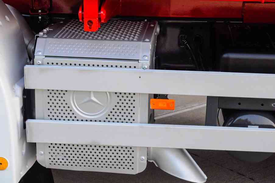 MERCEDES BENZ AXOR 1829 TŘÍSTRANNÝ SKLÁPĚČ - VYKLÁPĚČ EURO5 - foto 26