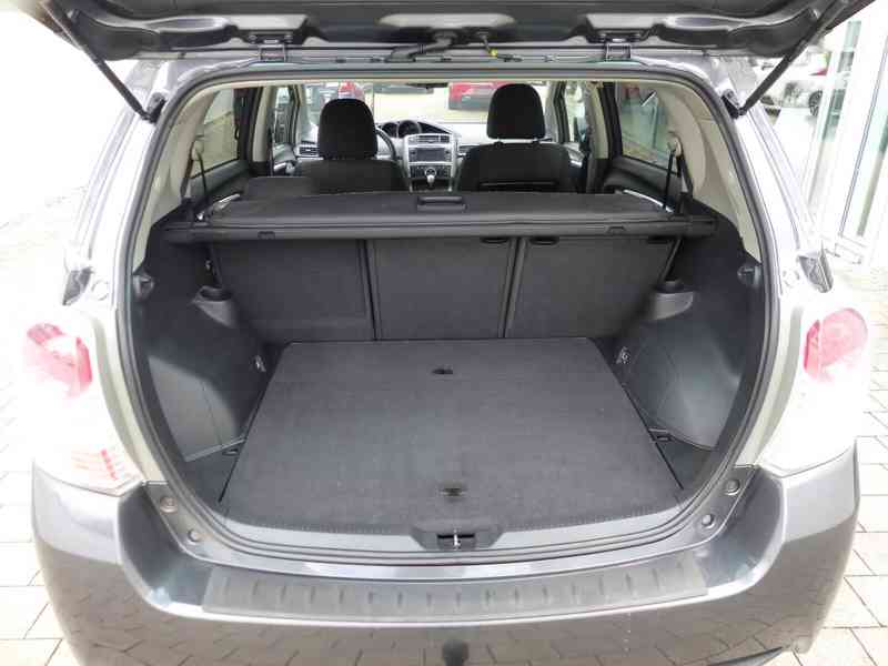 Toyota Verso 1.8i Aut. Comfort benzín 108kw - foto 12