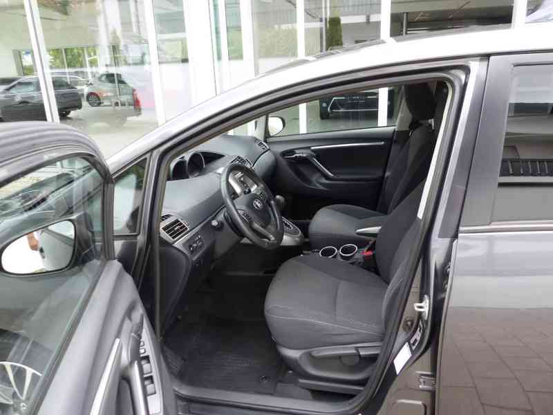 Toyota Verso 1.8i Aut. Comfort benzín 108kw - foto 13