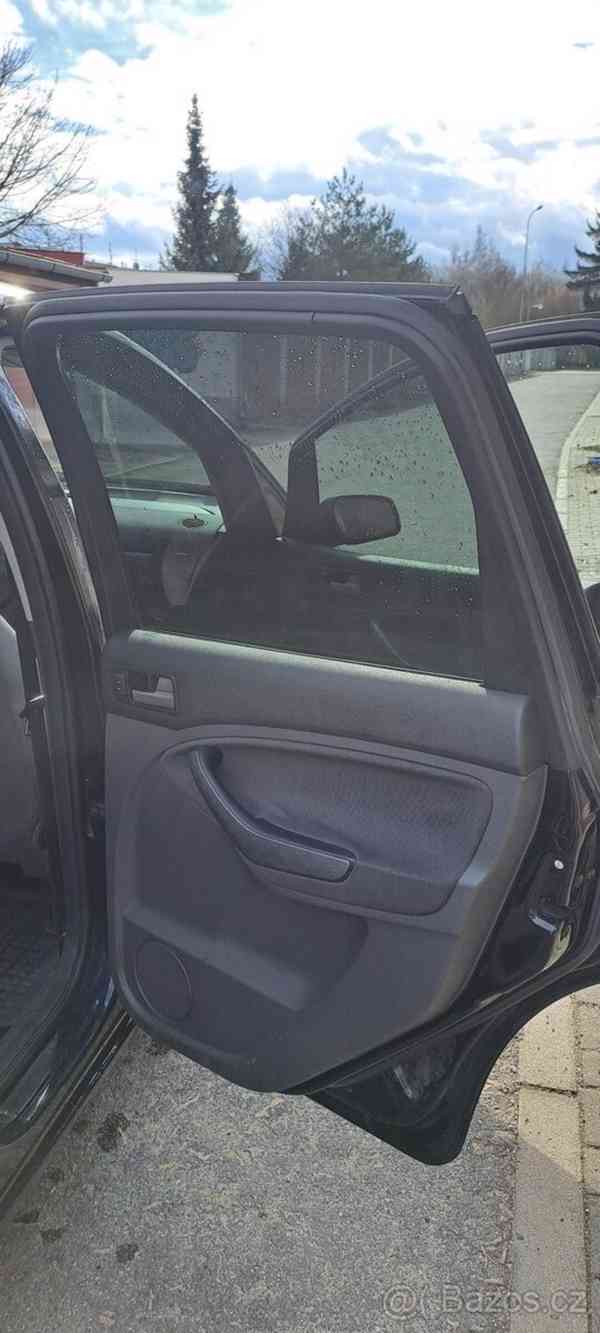 Ford C-MAX 1,6   Facelift - 2008 - TOP stav - foto 12