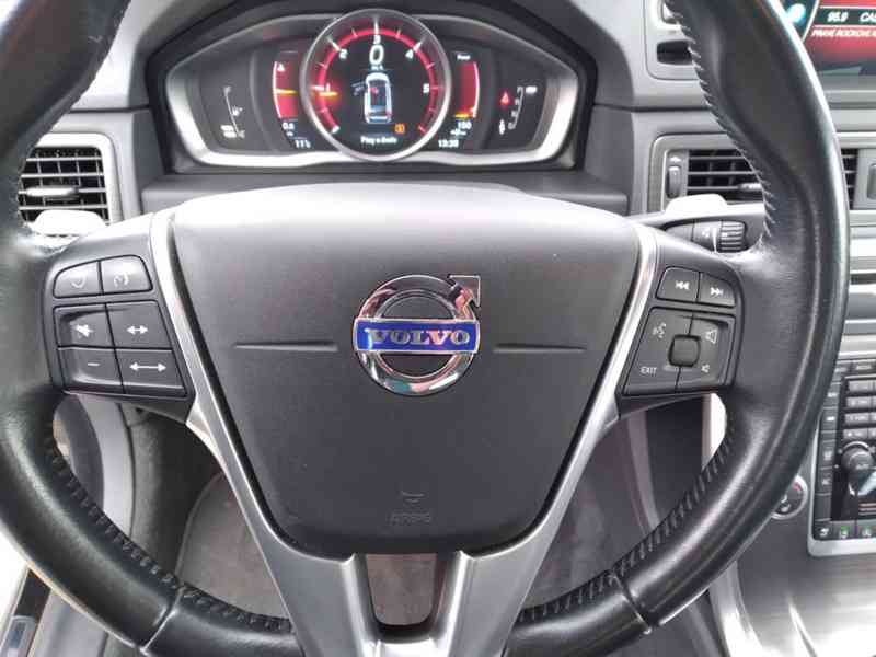 VOLVO V70 D3 DRIVE-E ECO 2.0D AT,NAVI,SERVISKA - foto 19