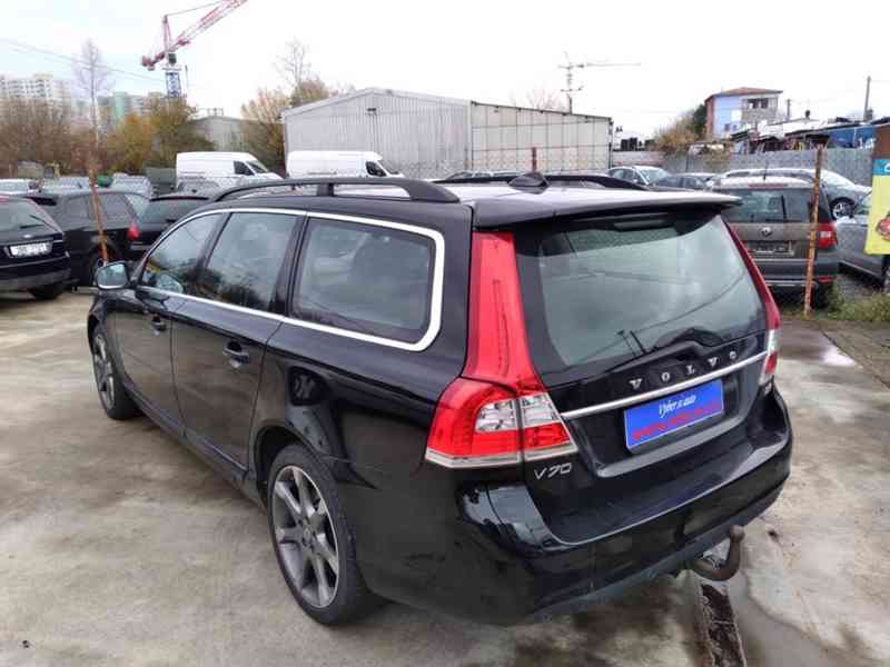 VOLVO V70 D3 DRIVE-E ECO 2.0D AT,NAVI,SERVISKA - foto 6