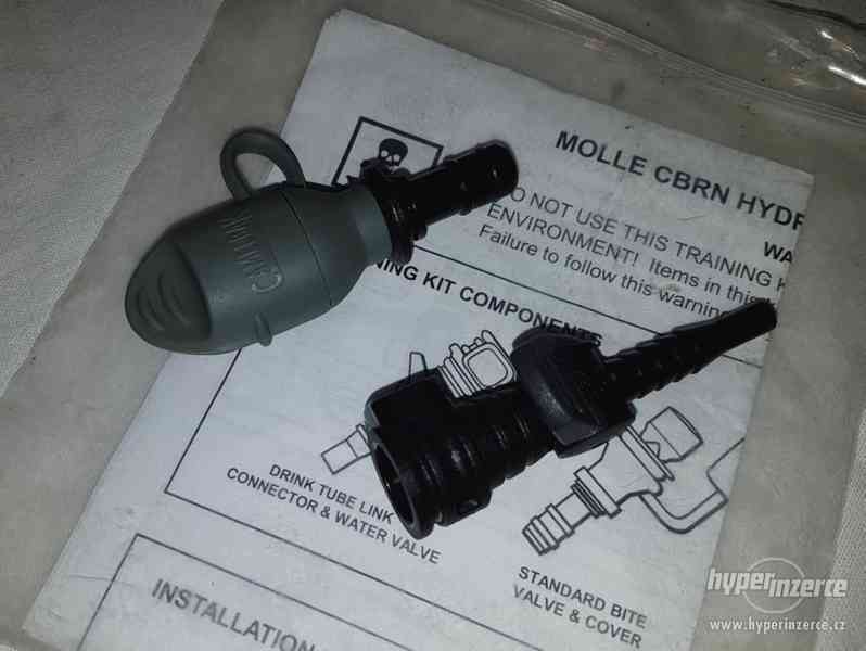 US Army Camelbak náustek, ventil, M40/M50 adapter