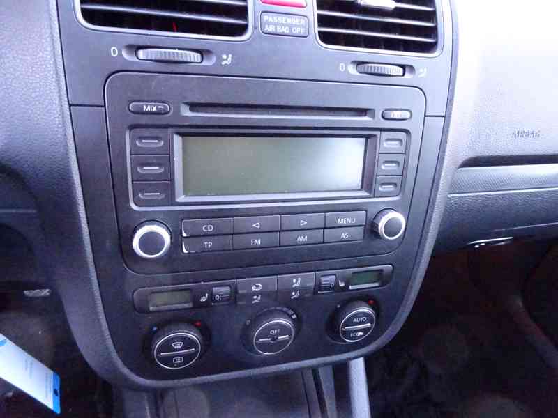 VW Golf 1.4i r.v.2005 (59 kw) - foto 8