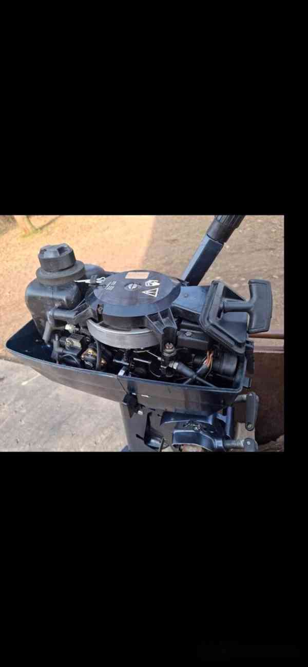 Evinrude 4 HP, 15 kg, krátká noha ve výborném stavu - foto 4