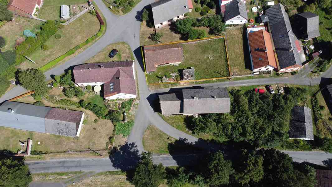 Prodej stodoly se stavebním pozemkem v Mlázovech  - foto 6