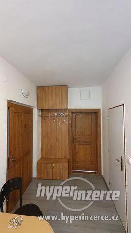 Prodej bytové jednotky 1+1 37m2 Karlovy Vary Stará Role - foto 8