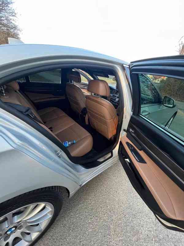 BMW 740d - foto 3