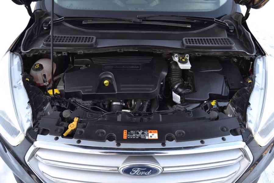 Ford Kuga 2.0 TDCI 132kW Titanium - foto 18