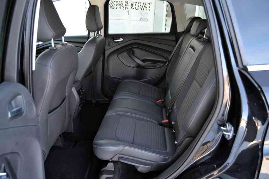 Ford Kuga 2.0 TDCI 132kW Titanium - foto 12